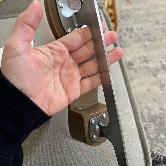 Classic White Women's Ice Skates - Picture 4 of 9